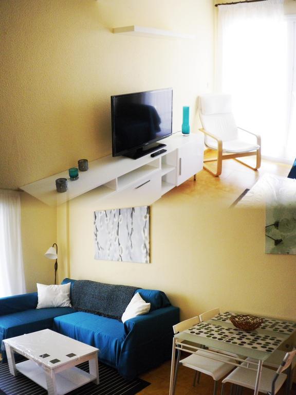 Apartamentos Turisticos Yamasol ฟูเอนฮิโรลา ภายนอก รูปภาพ