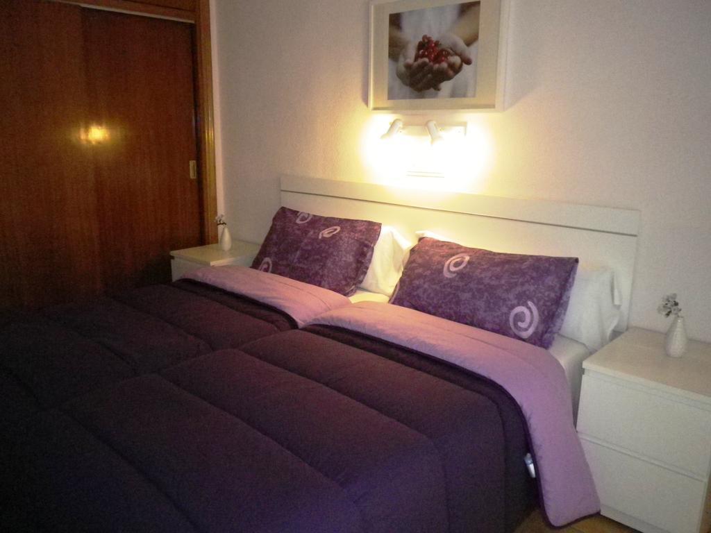 Apartamentos Turisticos Yamasol ฟูเอนฮิโรลา ภายนอก รูปภาพ